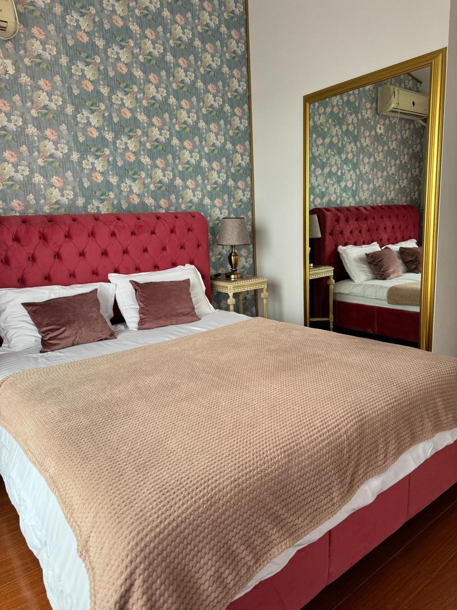 Phoenicia Suites Baneasa บูคาเรสต์ ภายนอก รูปภาพ
